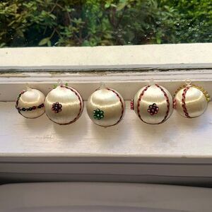 Five craft vintage‎ white satin wrapped Christmas tree ornaments/various designs